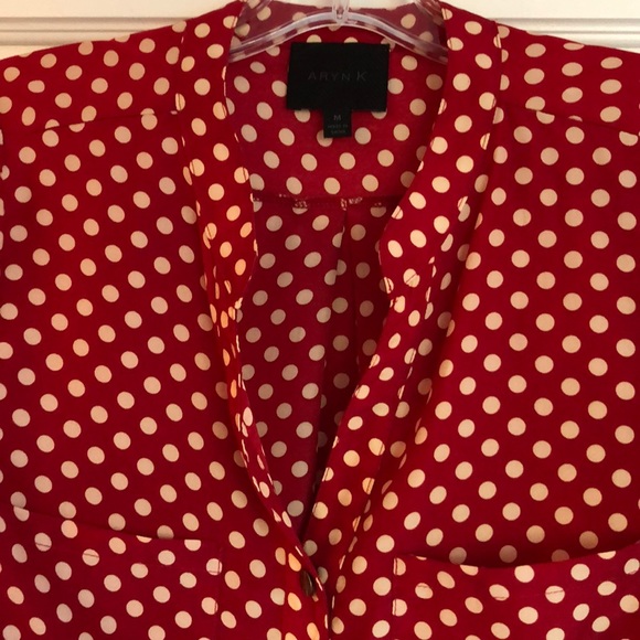 Top - Picture 2 of 4